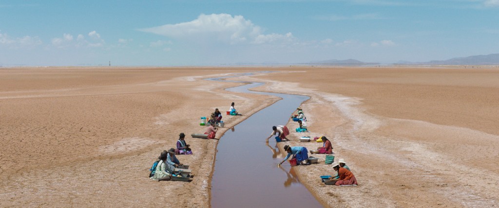 Utama : La Terre Oubliée | Condor Films