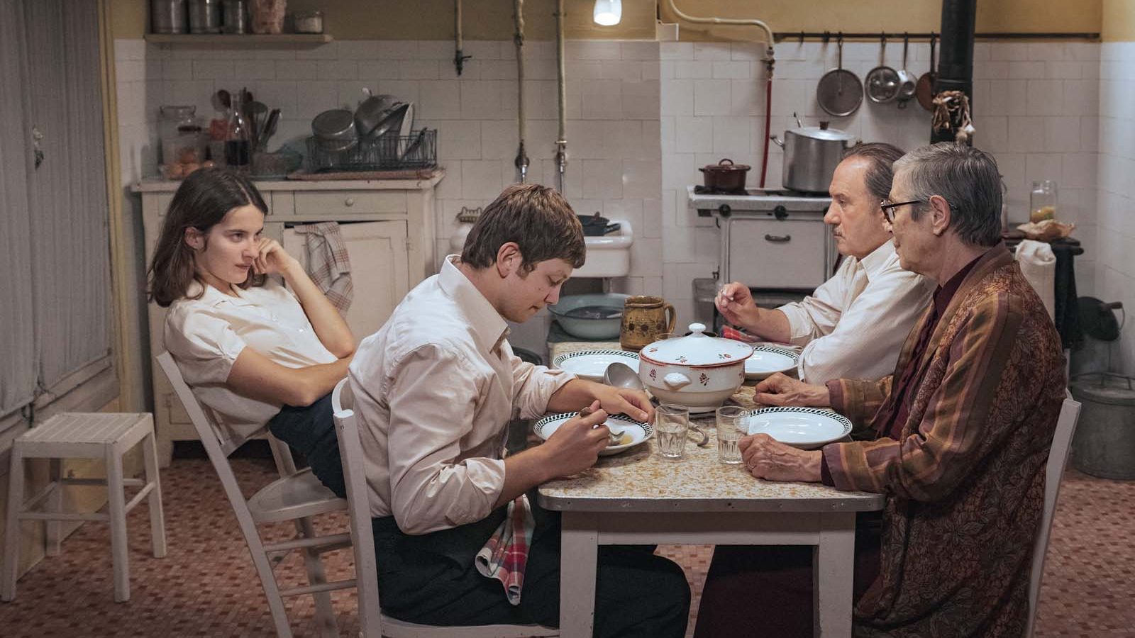 Une jeune fille qui va bien | Copyright Ad Vitam