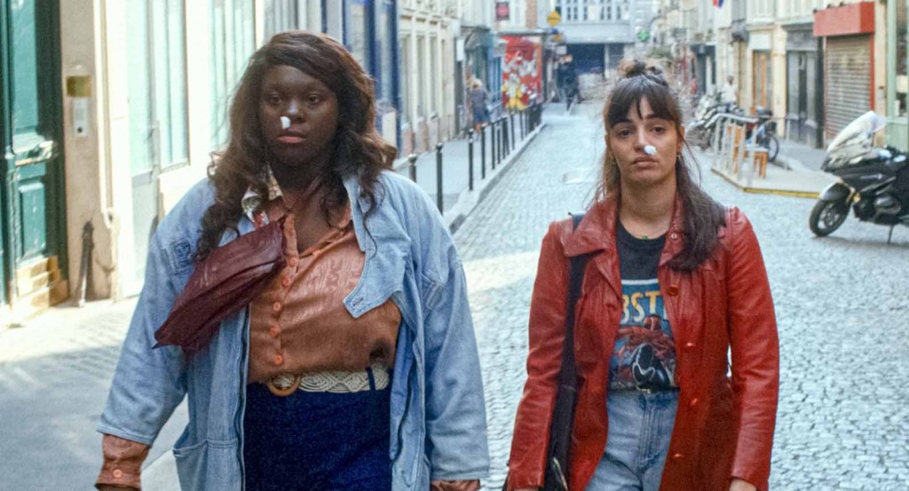 Entre les vagues | KMBO