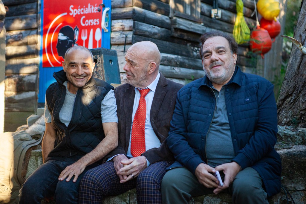 Inestimable | Pan Distribution